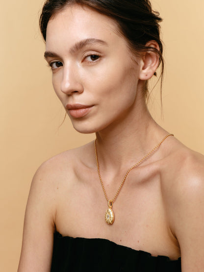 LUEUR Éclat d'Œuf Opening Pendant 24K Gold Plating